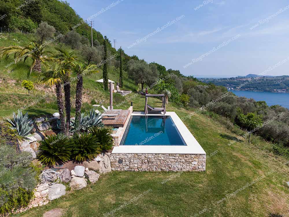 H1201fm - location villa for shooting with panoramic view on Garda lake