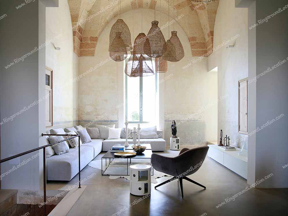TA1241fm - location per servizi fotografici villa eclettica moderna con muri scrostati e con piscina Puglia